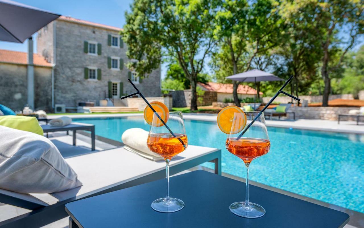Relais And Wine San Tommaso (Adults Only) Hotell Bale Exteriör bild